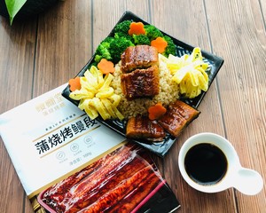 减脂糙米蒲烧烤鳗鱼饭