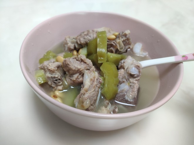 苦瓜黃豆排骨湯